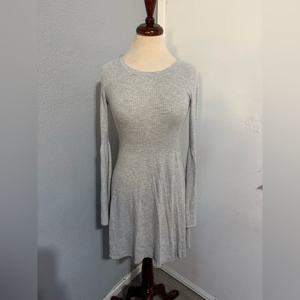 American Eagle Outfitters Women Light Gray Long Sleeve Fit & Flare Dress Size S - Picture 3 of 17